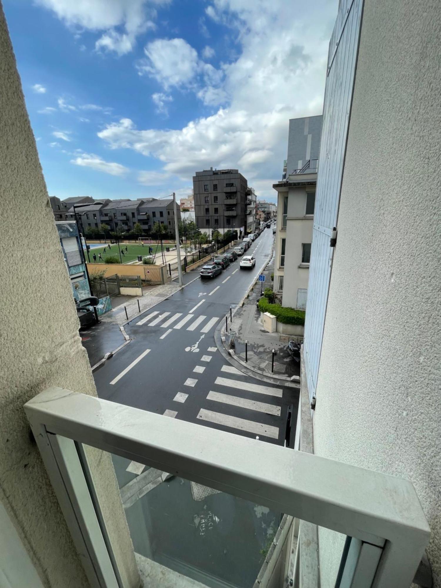 Jolie Chambre Proche De Paris Et Sa Peripherie Обервил Екстериор снимка